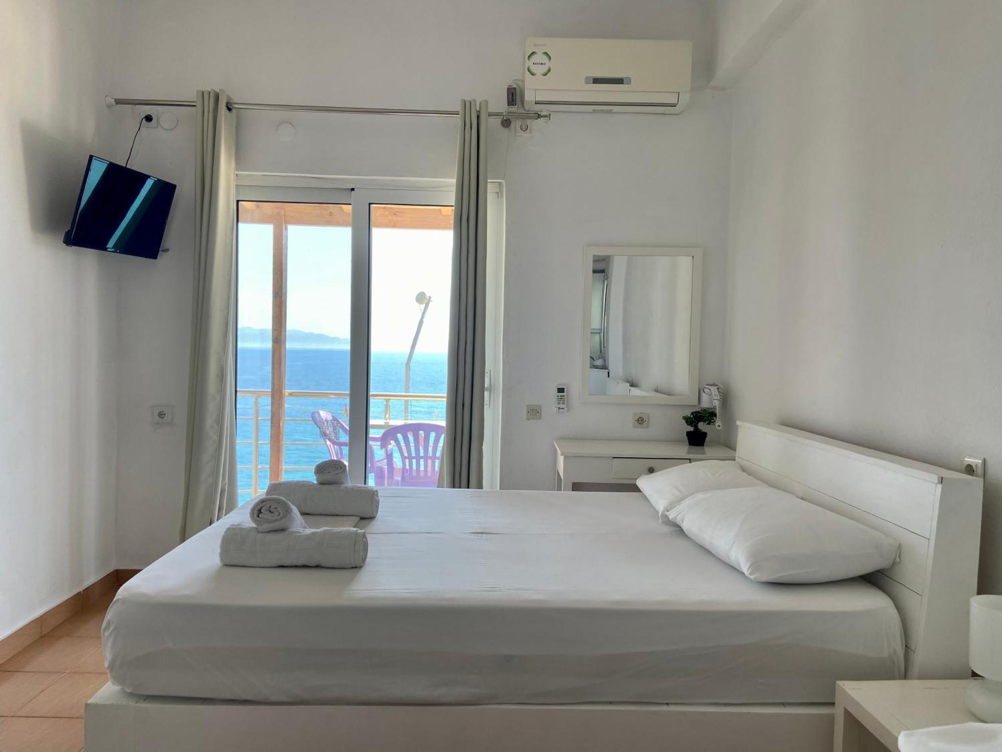 Qeparo Pano Rooms Стая снимка