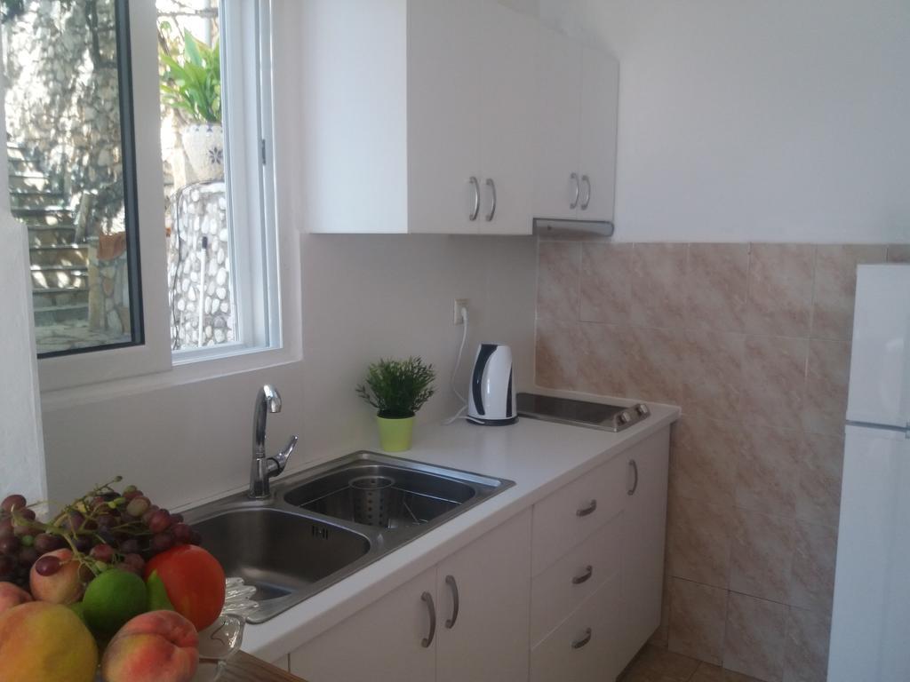 Qeparo Pano Rooms Екстериор снимка