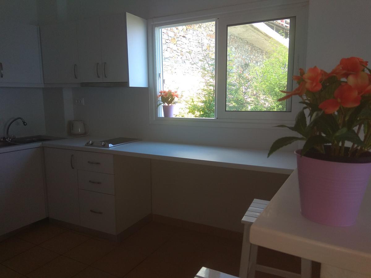 Qeparo Pano Rooms Екстериор снимка